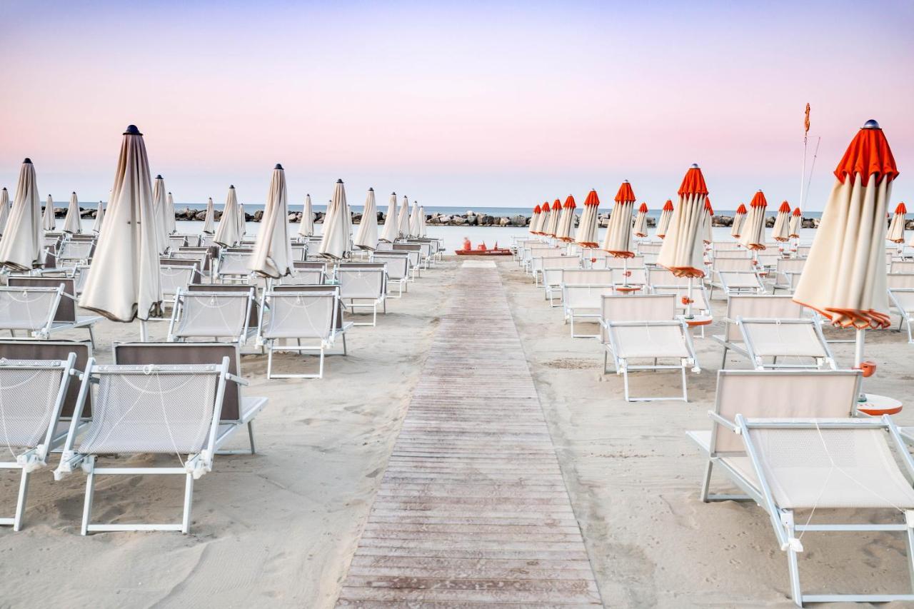 Hotel Villa Sole Resort Bellaria-Igea Marina Esterno foto
