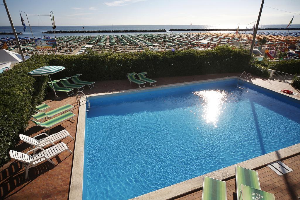 Hotel Villa Sole Resort Bellaria-Igea Marina Esterno foto