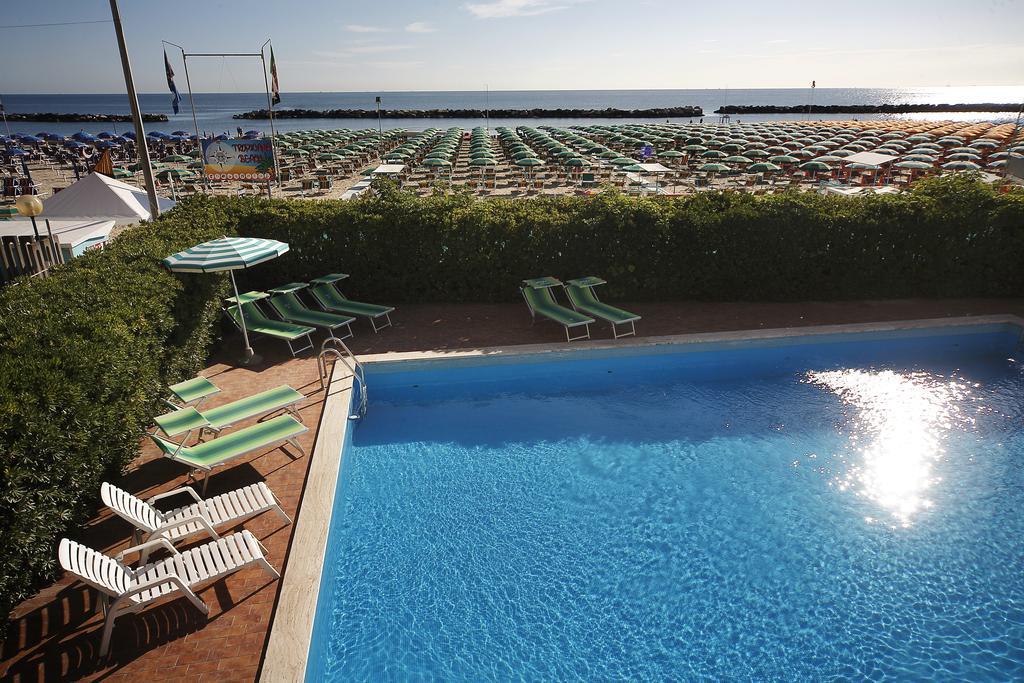 Hotel Villa Sole Resort Bellaria-Igea Marina Esterno foto