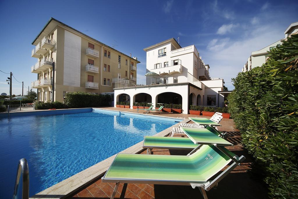 Hotel Villa Sole Resort Bellaria-Igea Marina Esterno foto
