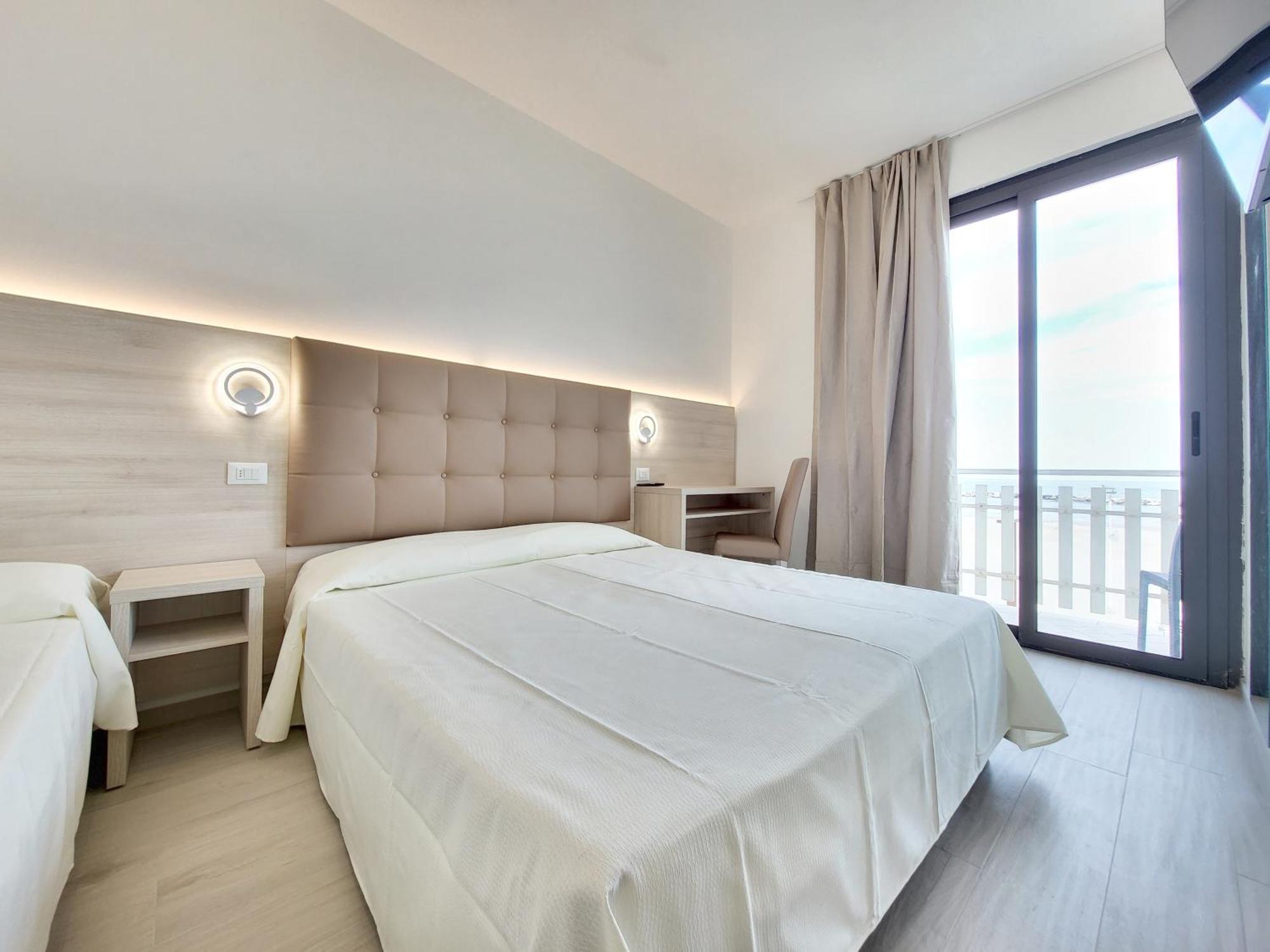 Hotel Villa Sole Resort Bellaria-Igea Marina Esterno foto