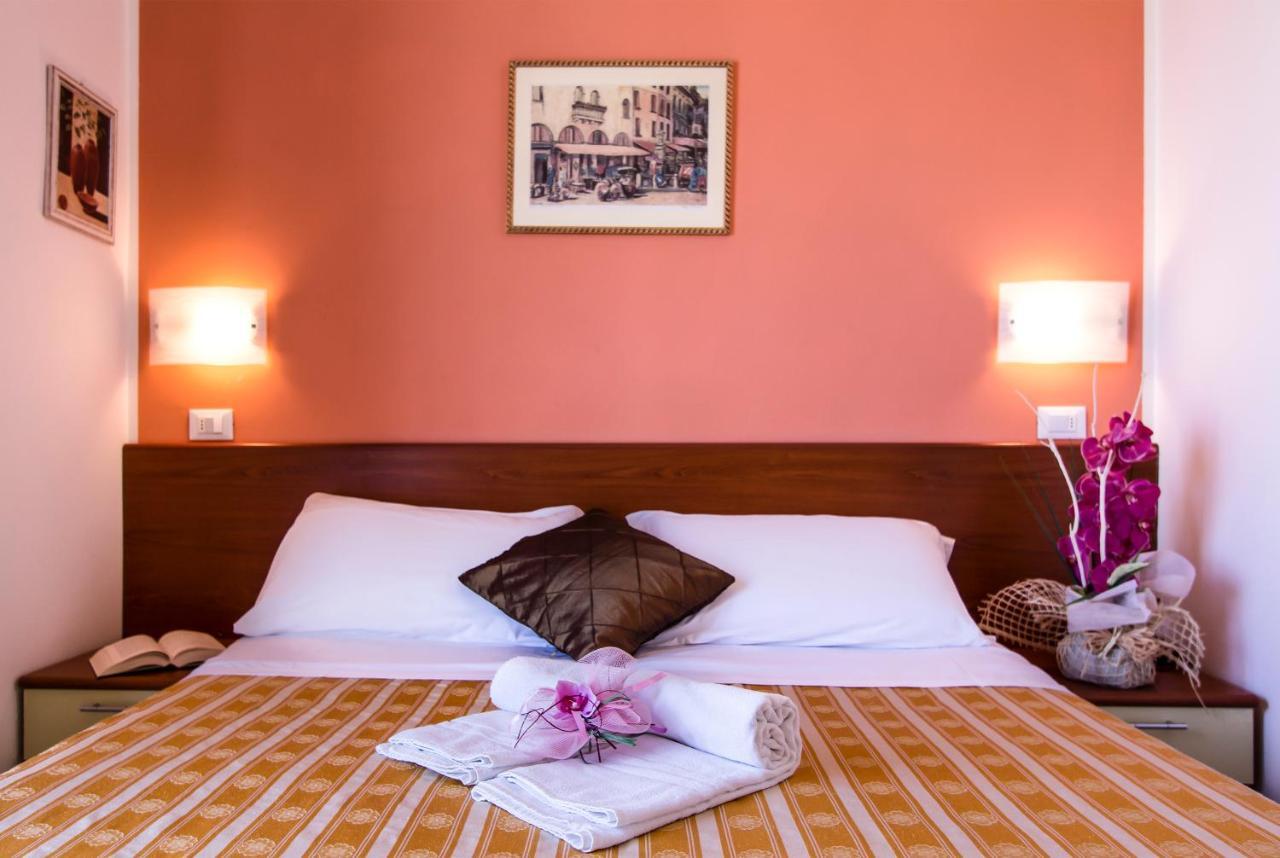 Hotel Villa Sole Resort Bellaria-Igea Marina Esterno foto