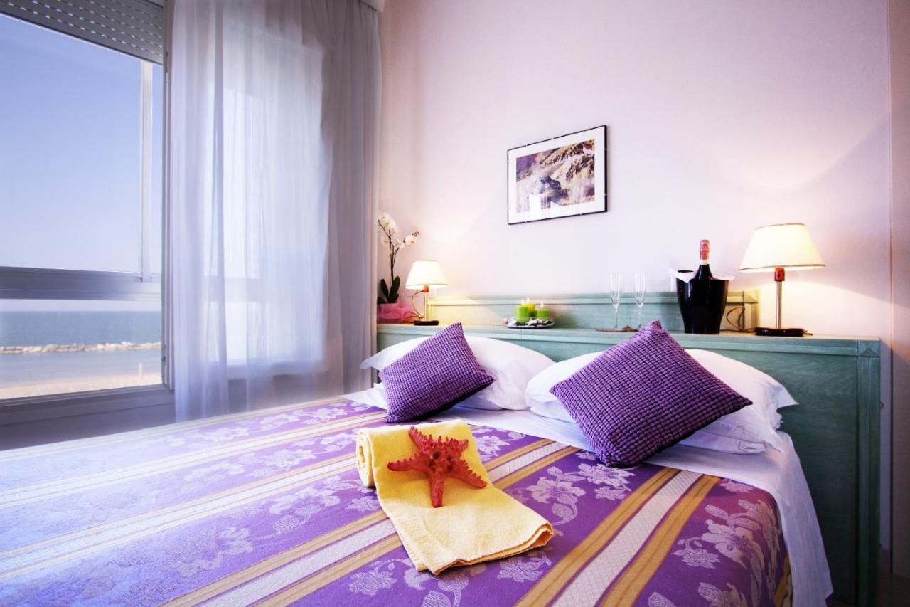 Hotel Villa Sole Resort Bellaria-Igea Marina Esterno foto