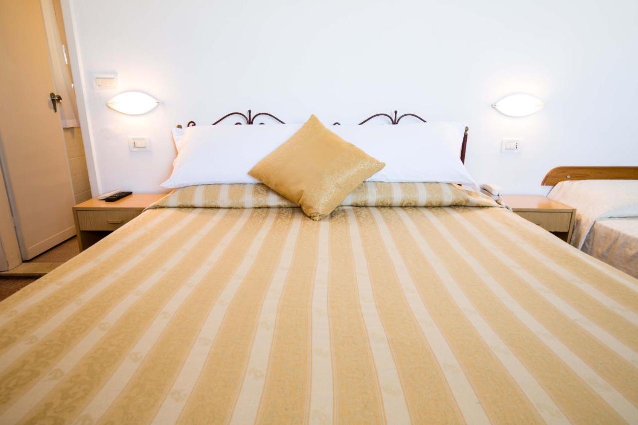 Hotel Villa Sole Resort Bellaria-Igea Marina Esterno foto