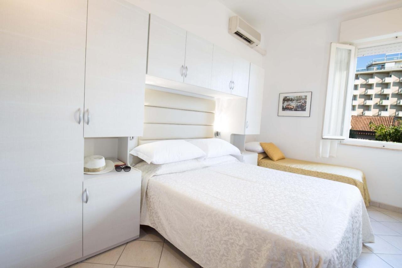Hotel Villa Sole Resort Bellaria-Igea Marina Esterno foto